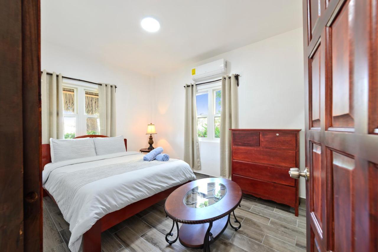 Parrot Cove Lodge Χόπκινς Εξωτερικό φωτογραφία