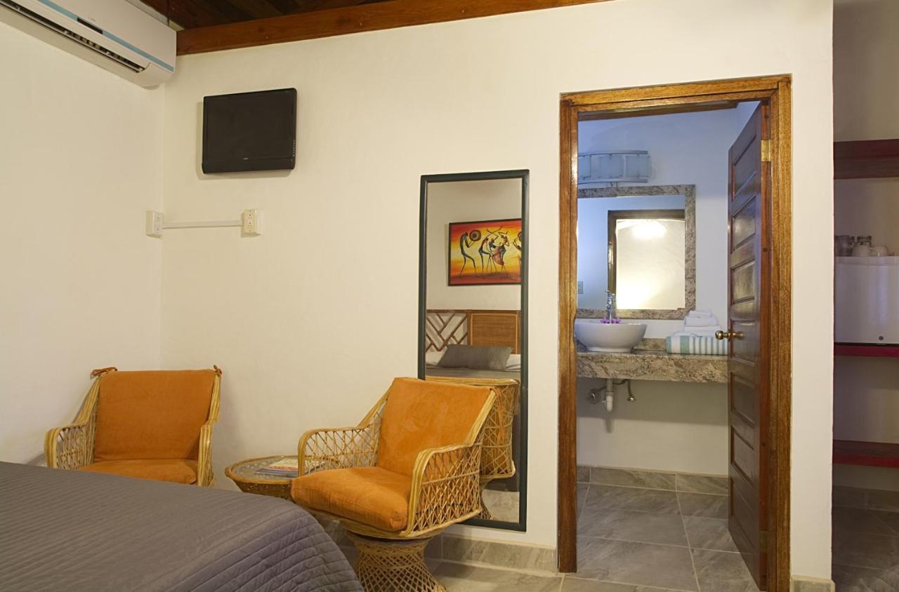 Parrot Cove Lodge Χόπκινς Εξωτερικό φωτογραφία